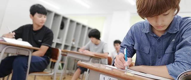 人気の授業とキャリアデザインプログラム 千葉県柏市の通信制高校 技能連携校 の星槎国際高等学校 柏キャンパス